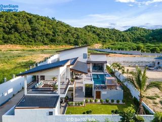 For sale 5 bedrooms villa in Hua Hin, Prachuap Khiri Khan