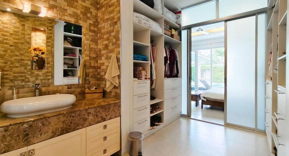 For sale 3 ベッドルーム villa in Hua Hin, Prachuap Khiri Khan