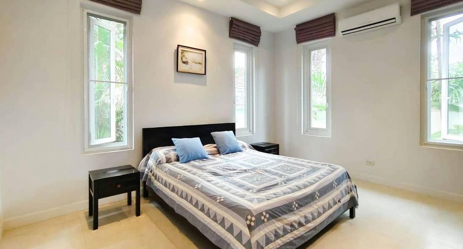 For sale 3 ベッドルーム villa in Hua Hin, Prachuap Khiri Khan