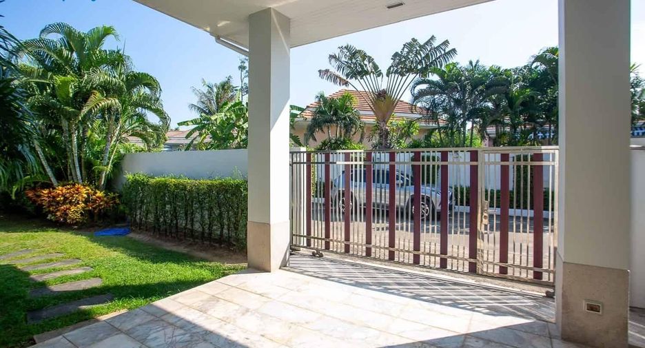 For sale 3 ベッドルーム villa in Hua Hin, Prachuap Khiri Khan