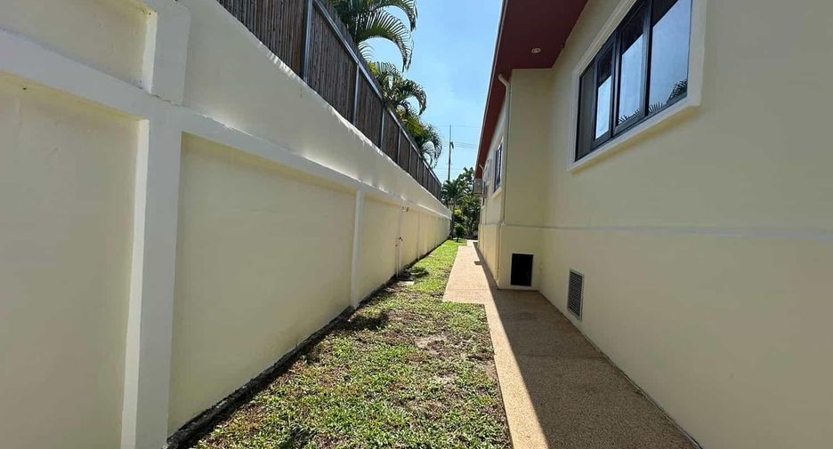 For sale 3 ベッドルーム villa in Hua Hin, Prachuap Khiri Khan