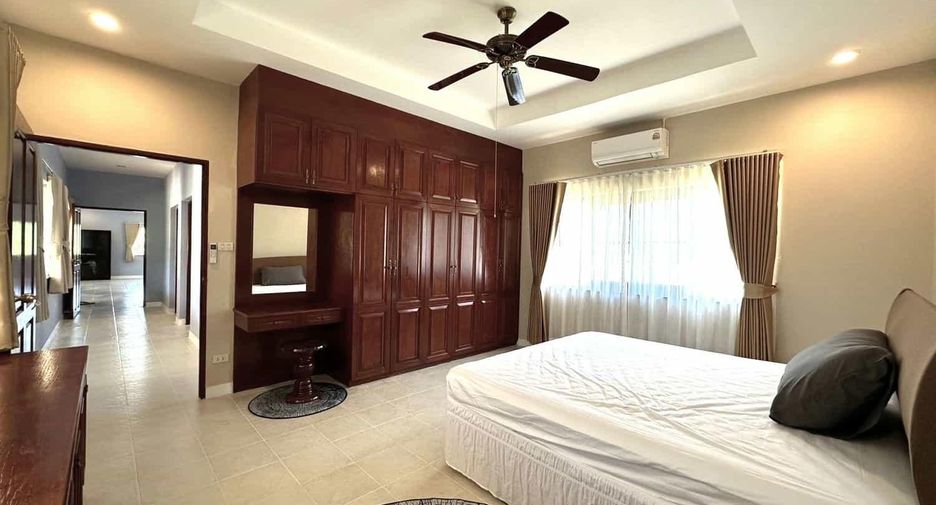 For sale 3 ベッドルーム villa in Hua Hin, Prachuap Khiri Khan