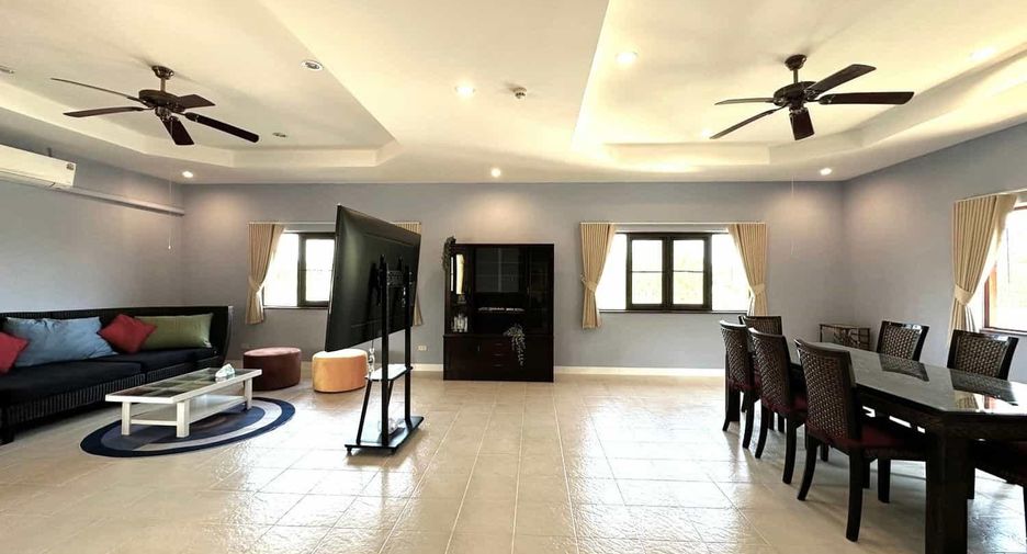 For sale 3 ベッドルーム villa in Hua Hin, Prachuap Khiri Khan