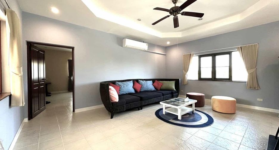 For sale 3 ベッドルーム villa in Hua Hin, Prachuap Khiri Khan