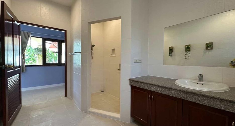 For sale 3 ベッドルーム villa in Hua Hin, Prachuap Khiri Khan