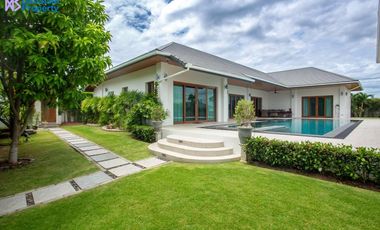 For sale 3 ベッドルーム villa in Hua Hin, Prachuap Khiri Khan
