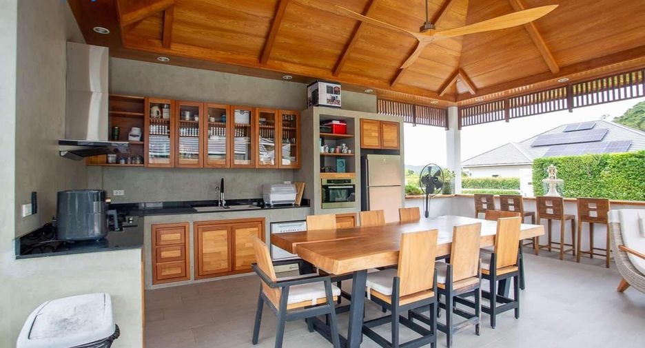For sale 3 ベッドルーム villa in Hua Hin, Prachuap Khiri Khan
