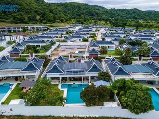 For sale 4 bedrooms villa in Hua Hin, Prachuap Khiri Khan