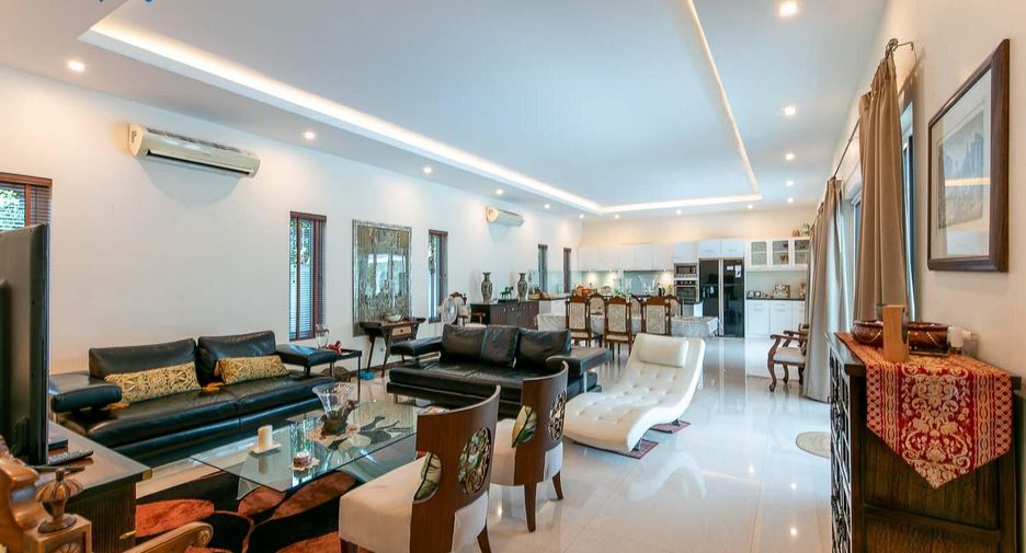 For rent 4 bedrooms villa in Cha Am, Phetchaburi