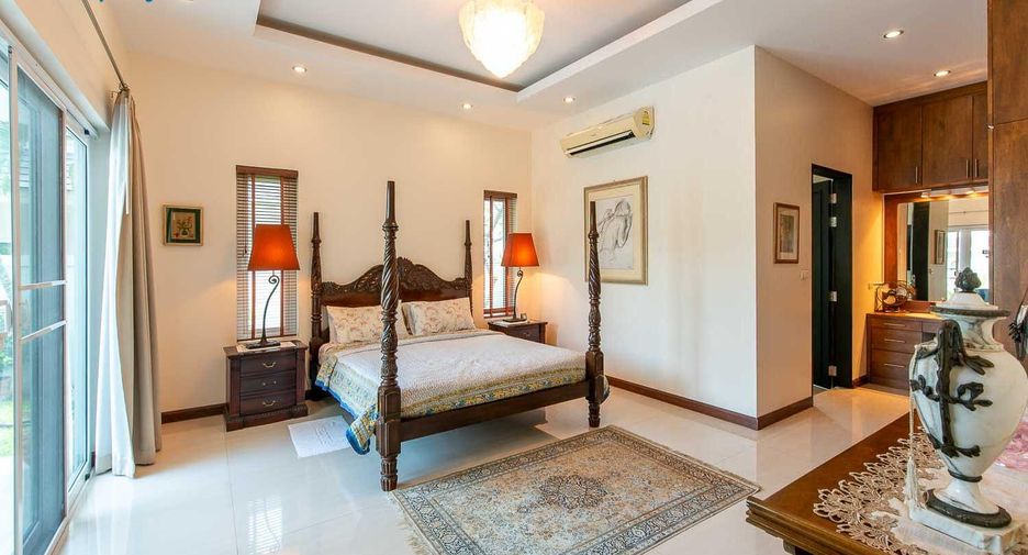 For rent 4 bedrooms villa in Cha Am, Phetchaburi