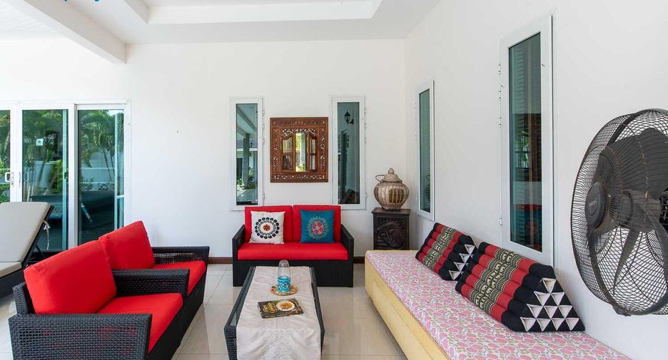 For rent 4 bedrooms villa in Cha Am, Phetchaburi