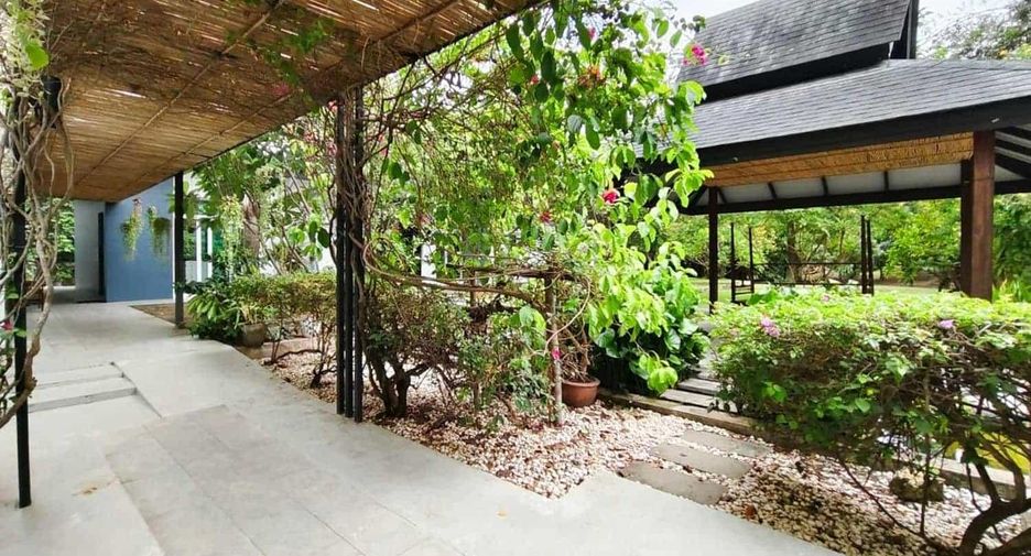 Villa zum Kauf mit 4 Zimmer in Cha Am, Phetchaburi