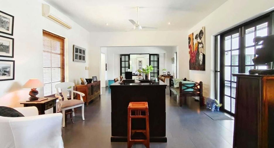 Villa zum Kauf mit 6 Zimmer in Cha Am, Phetchaburi