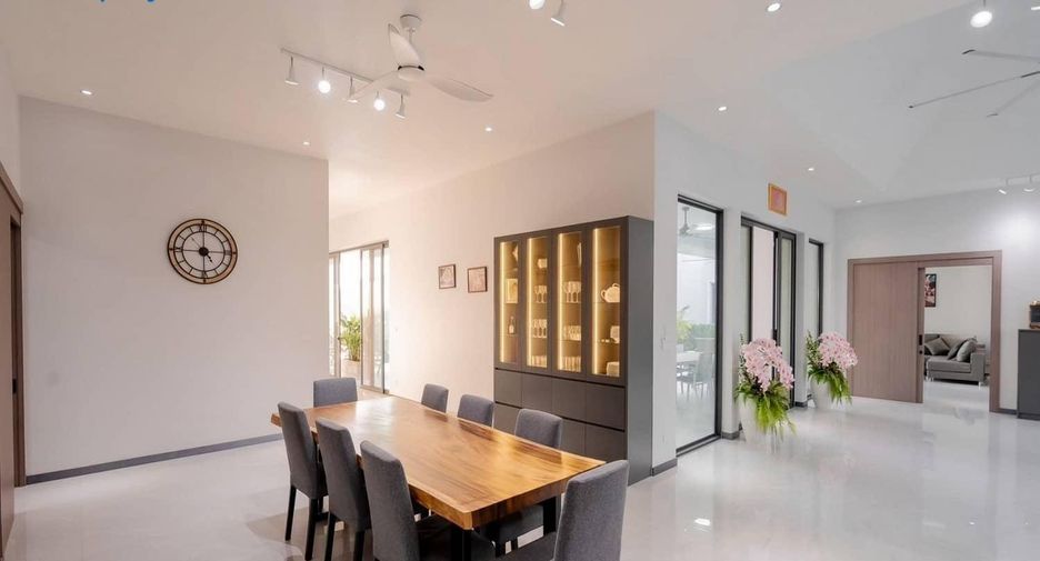 Villa zum Kauf mit 5 Zimmer in Cha Am, Phetchaburi