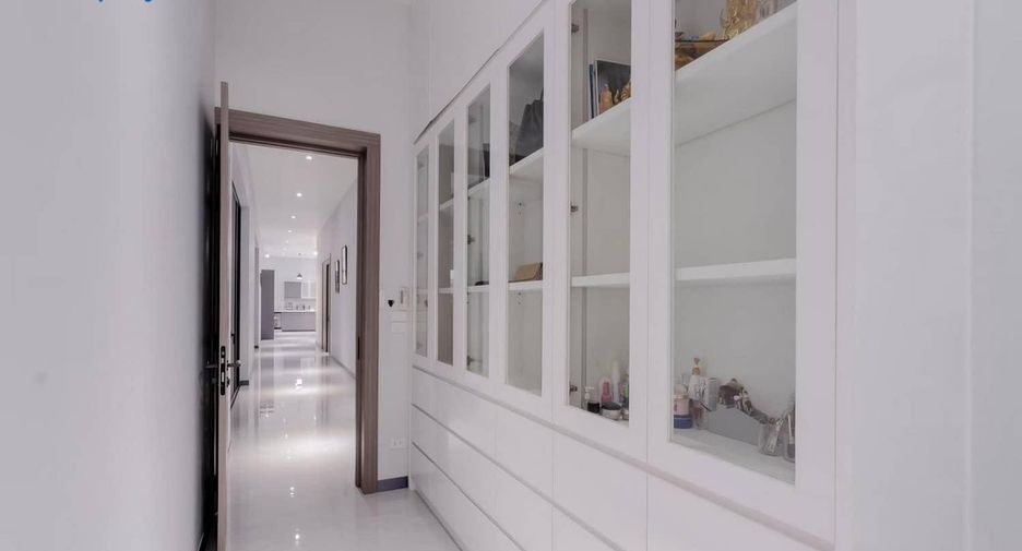 Villa zum Kauf mit 5 Zimmer in Cha Am, Phetchaburi