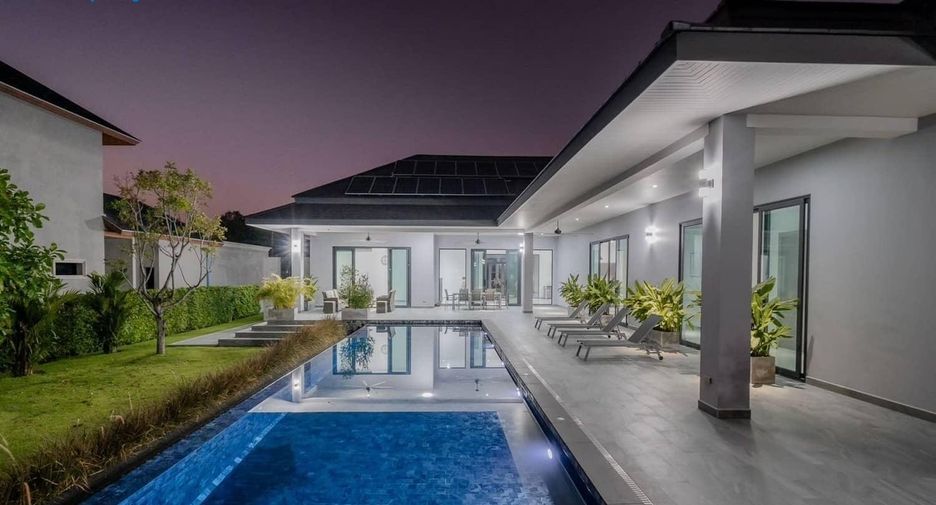 Villa zum Kauf mit 5 Zimmer in Cha Am, Phetchaburi