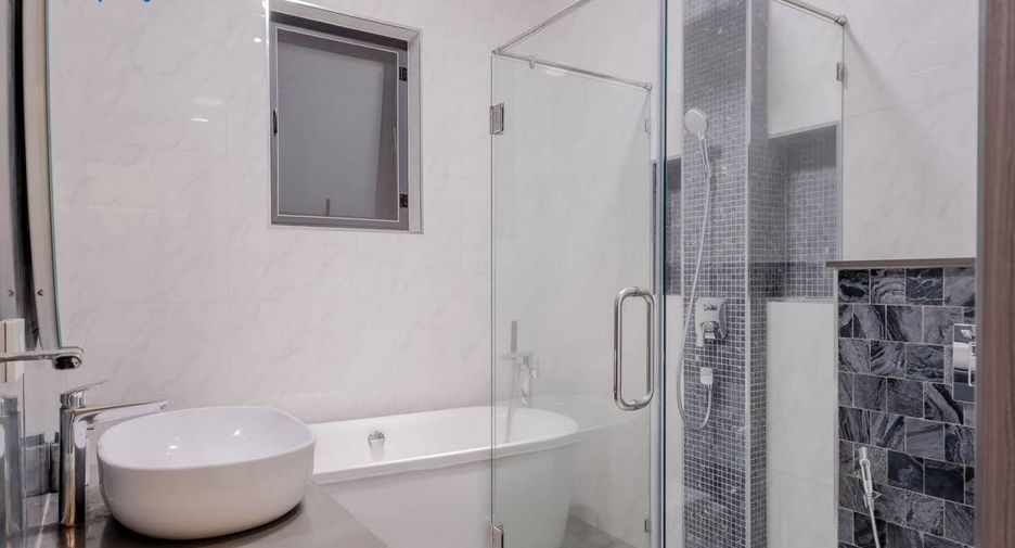Villa zum Kauf mit 5 Zimmer in Cha Am, Phetchaburi
