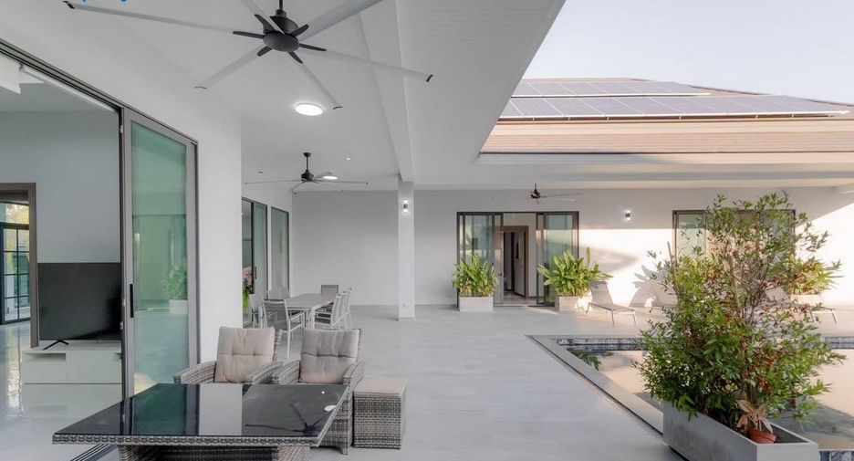 Villa zum Kauf mit 5 Zimmer in Cha Am, Phetchaburi