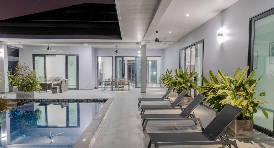 Villa zum Kauf mit 5 Zimmer in Cha Am, Phetchaburi