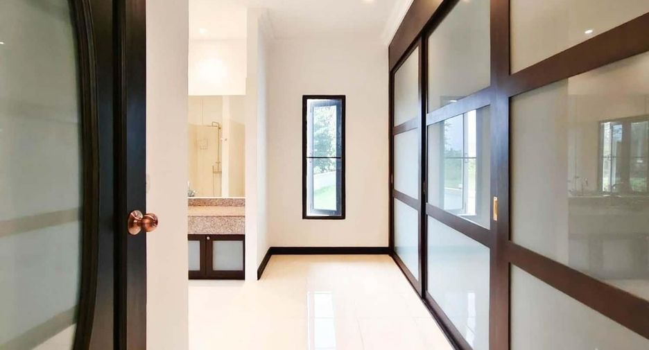 Villa zum Kauf mit 3 Zimmer in Cha Am, Phetchaburi