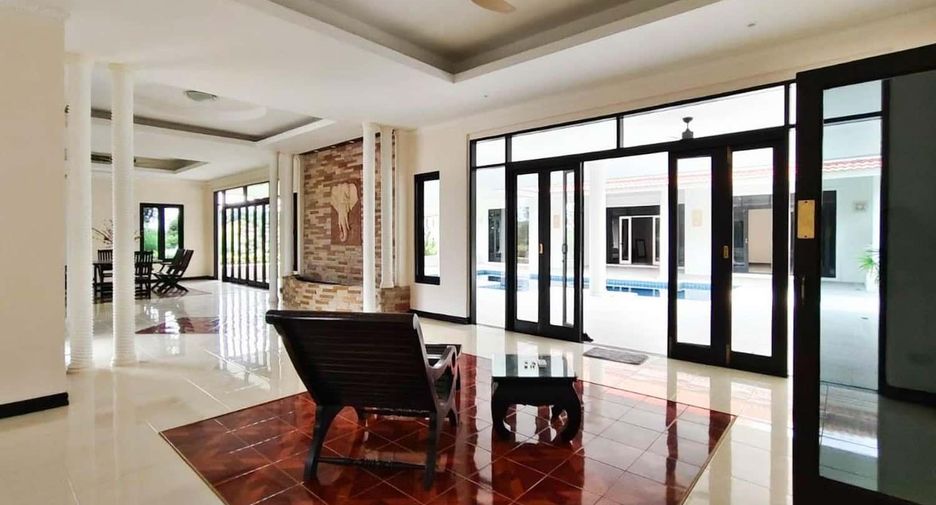Villa zum Kauf mit 3 Zimmer in Cha Am, Phetchaburi