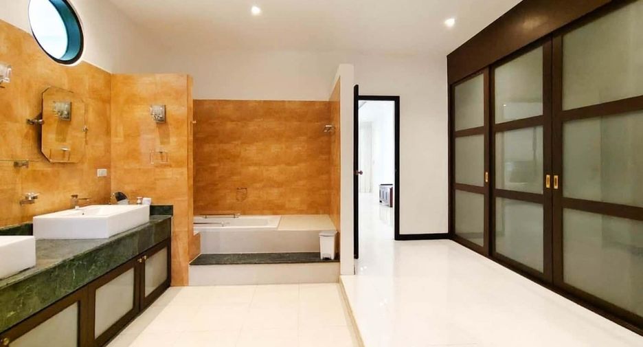 Villa zum Kauf mit 3 Zimmer in Cha Am, Phetchaburi