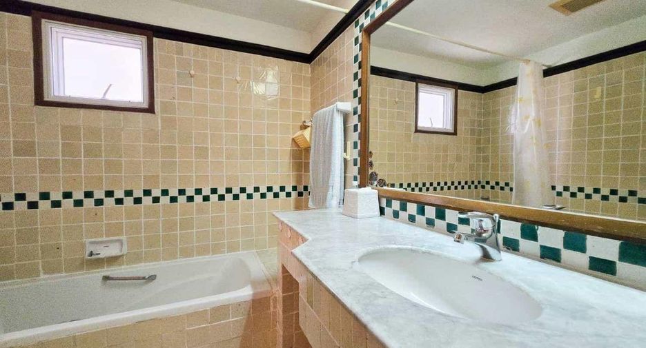 For sale 2 bedrooms condo in Hua Hin, Prachuap Khiri Khan