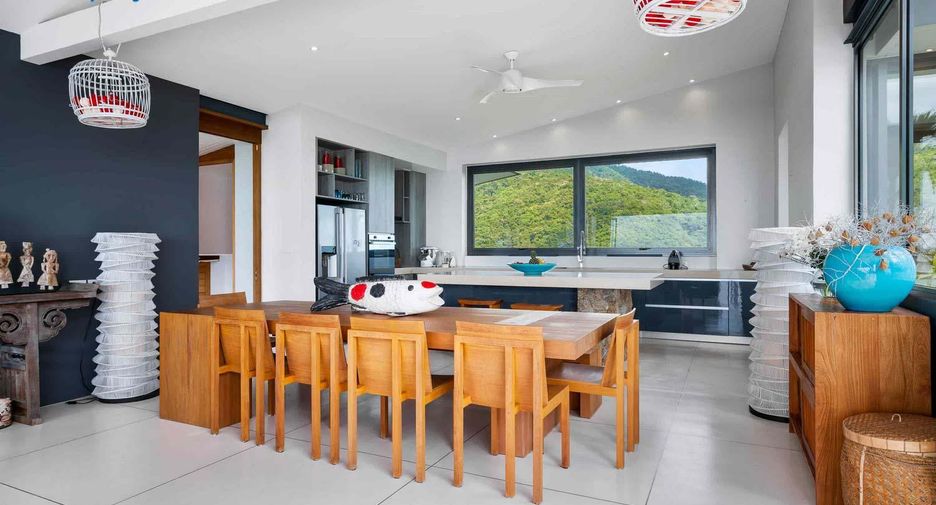 For sale 5 ベッドルーム villa in Ko Samui, Surat Thani