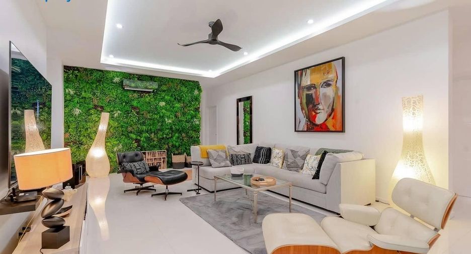 For sale 5 bedrooms villa in Hua Hin, Prachuap Khiri Khan