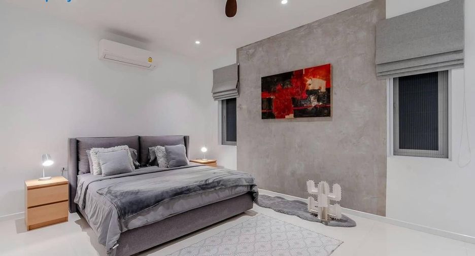 For sale 5 bedrooms villa in Hua Hin, Prachuap Khiri Khan