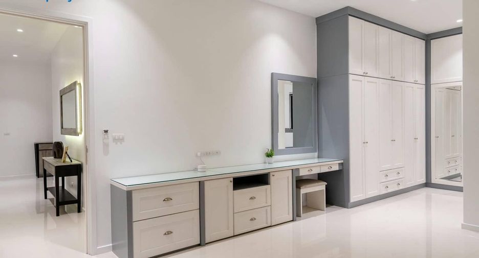 Villa en venta de 4 habitaciones en Cha Am, Phetchaburi