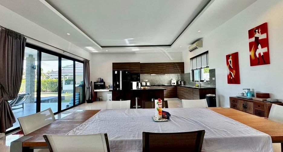 Villa en venta de 3 habitaciones en Cha Am, Phetchaburi