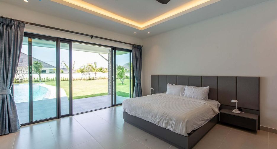 For sale 4 bedrooms villa in Pran Buri, Prachuap Khiri Khan