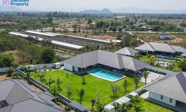 For sale 4 bedrooms villa in Pran Buri, Prachuap Khiri Khan