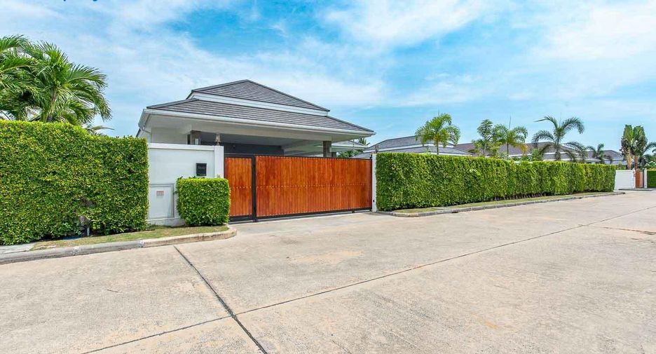 Villa en venta y en alquiler de 4 habitaciones en Cha Am, Phetchaburi