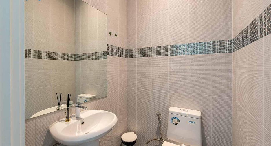 Villa en venta y en alquiler de 4 habitaciones en Cha Am, Phetchaburi