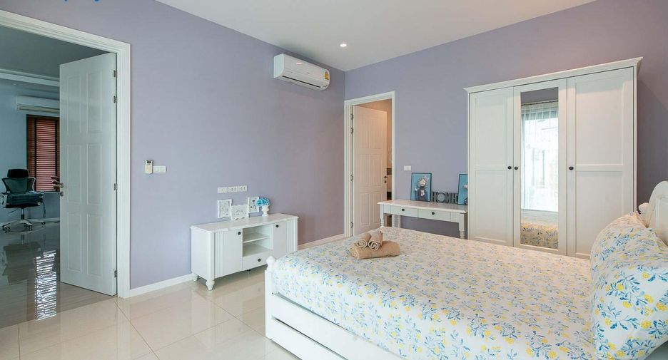 Villa en venta y en alquiler de 4 habitaciones en Cha Am, Phetchaburi