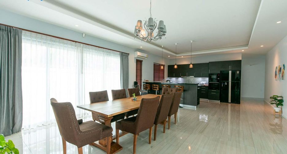 Villa en venta y en alquiler de 4 habitaciones en Cha Am, Phetchaburi
