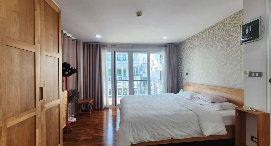 For sale 2 bedrooms condo in Hua Hin, Prachuap Khiri Khan