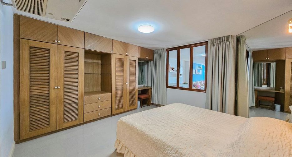 For sale 2 bedrooms condo in Cha Am, Phetchaburi