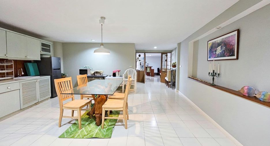 For sale 2 bedrooms condo in Cha Am, Phetchaburi