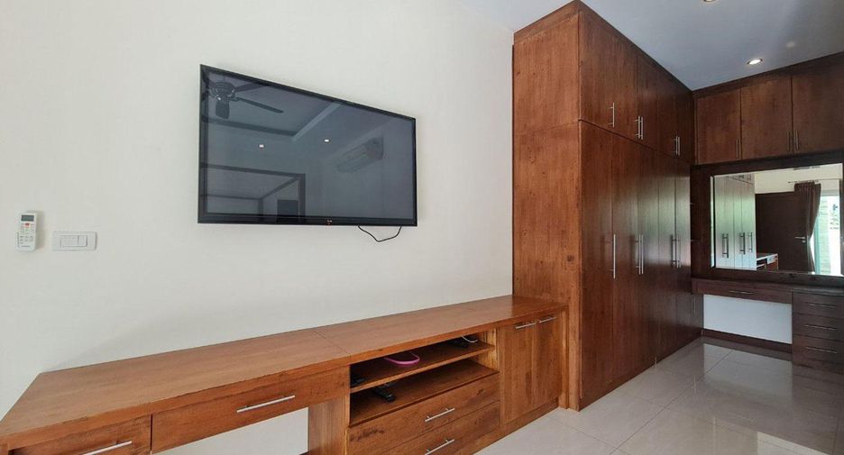 For sale and for rent 4 bedrooms villa in Cha Am, Phetchaburi