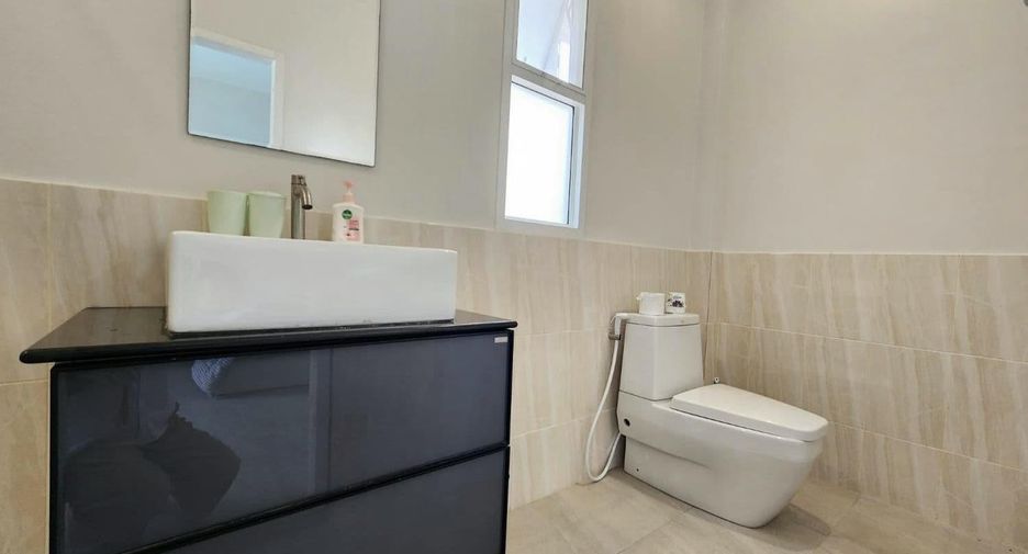 For sale and for rent 4 bedrooms villa in Cha Am, Phetchaburi