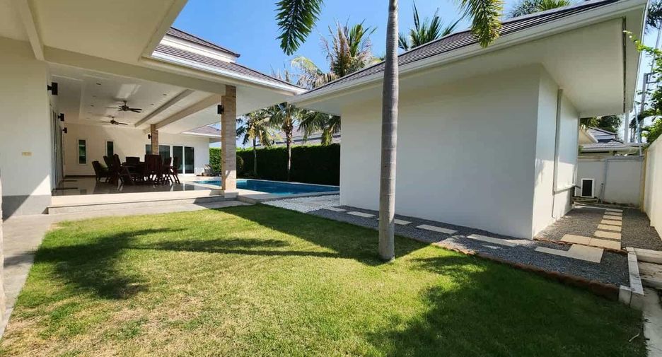 For sale and for rent 4 bedrooms villa in Cha Am, Phetchaburi