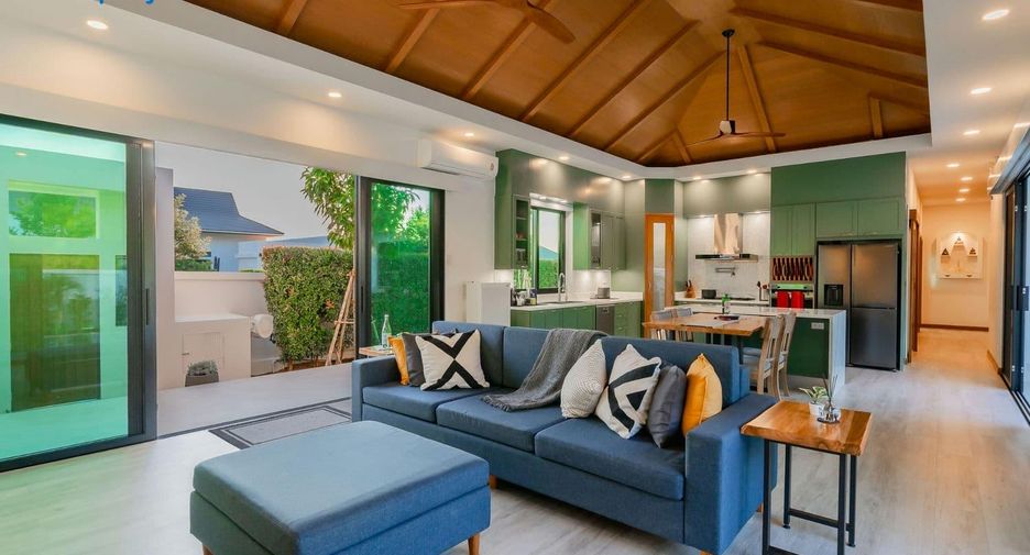 For sale 4 ベッドルーム villa in Hua Hin, Prachuap Khiri Khan