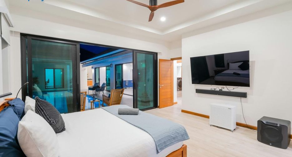 For sale 4 ベッドルーム villa in Hua Hin, Prachuap Khiri Khan