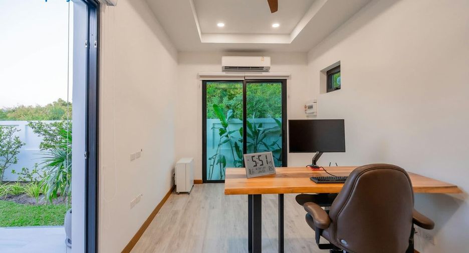 For sale 4 ベッドルーム villa in Hua Hin, Prachuap Khiri Khan