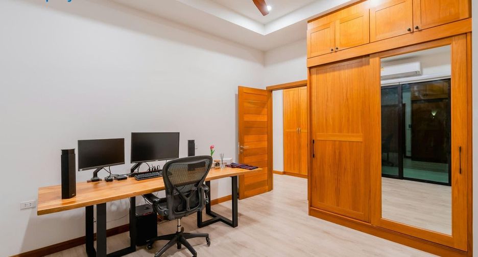 For sale 4 ベッドルーム villa in Hua Hin, Prachuap Khiri Khan
