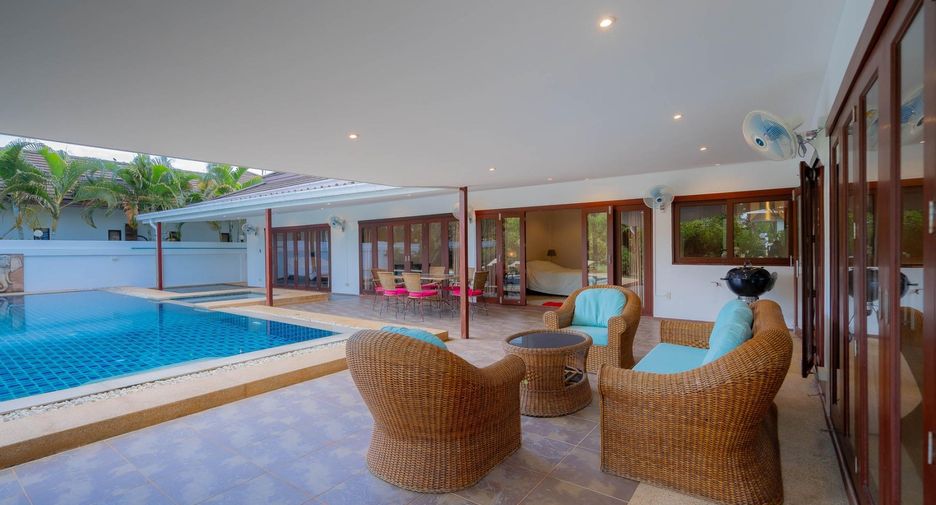 Villa zum Kauf mit 3 Zimmer in Hua Hin, Prachuap Khiri Khan