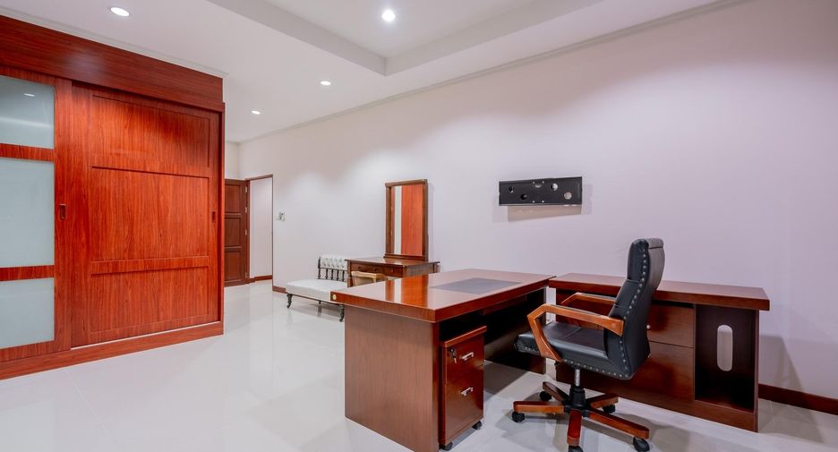 Villa zum Kauf mit 3 Zimmer in Hua Hin, Prachuap Khiri Khan